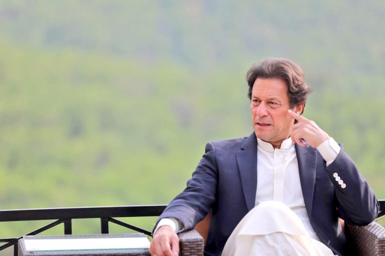 کہا تھا سازش کامیاب ہوئی تو معاشی بحالی دم توڑ جائے گی: عمران خان