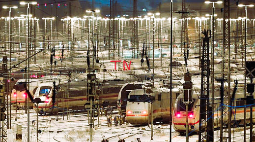 trains are parked on the tracks at the DB Fernverkehr plant in Hamburg,