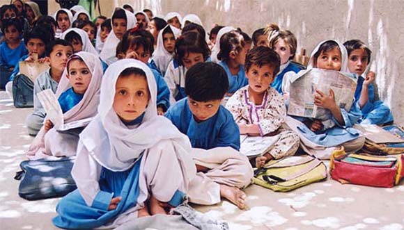کے پی میں تعلیمی سال دو سمسٹرز پر مشتمل، نیا کیلنڈر جاری