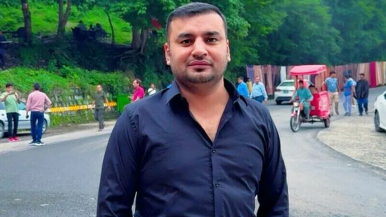مقتول صحافی خاور حسین کا فون ری سیٹ ،ایک سم بھی غائب