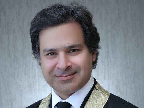 gul-hassan-aurangzaib1763573018-0-600x450
