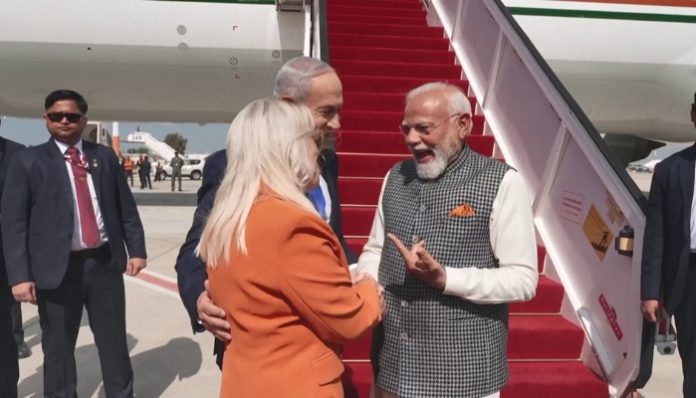 428642_9717356_updates