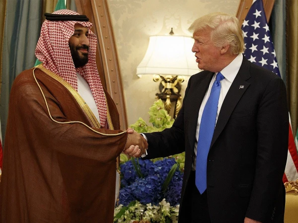 trump-and-mbs1763397342-0-600x450