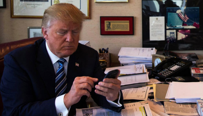 ٹرمپ کل رات سوئے نہیں، ساری رات سوشل میڈیا پوسٹس شیئر کرتے رہے